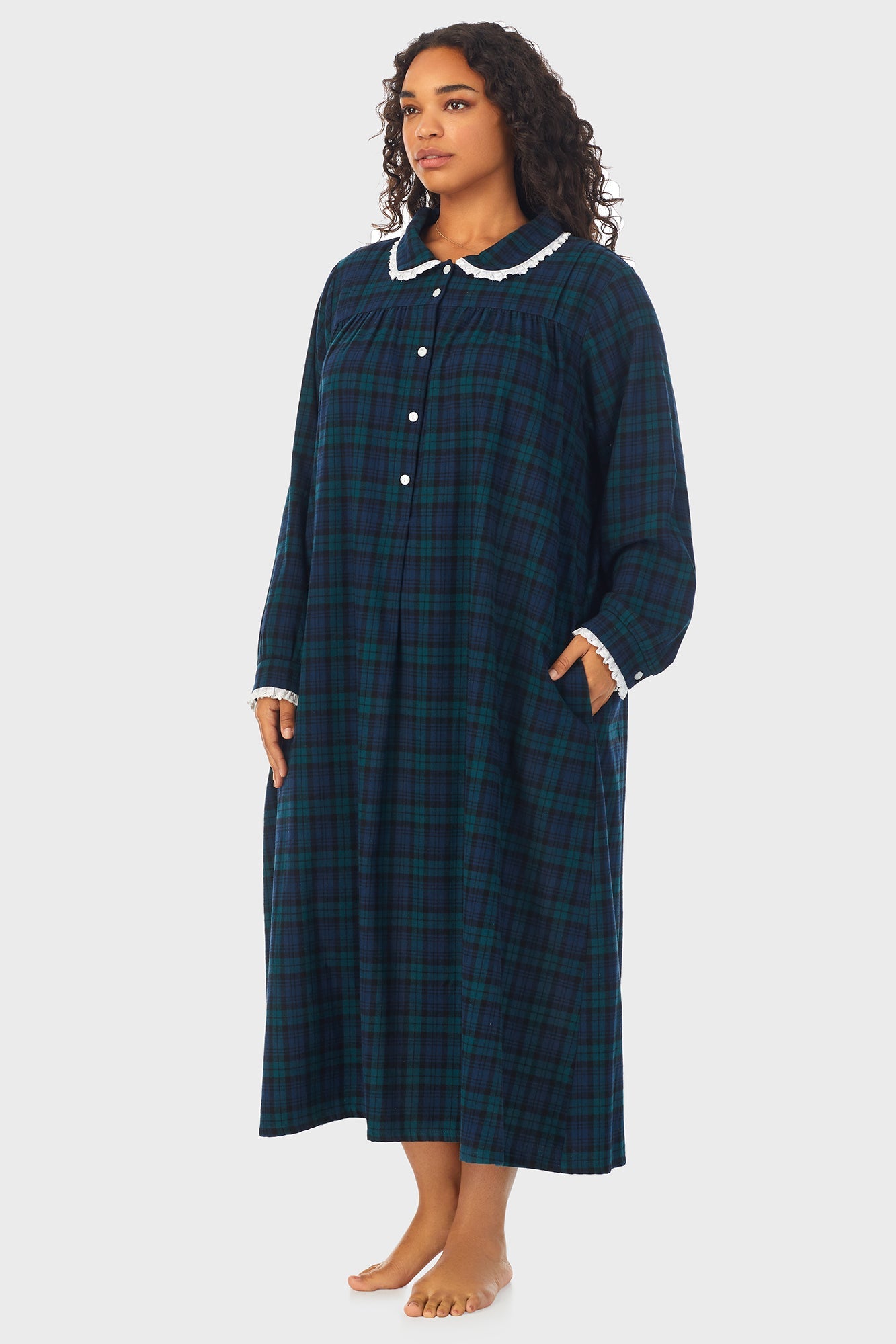 Black Watch Peterpan Flannel Gown Plus